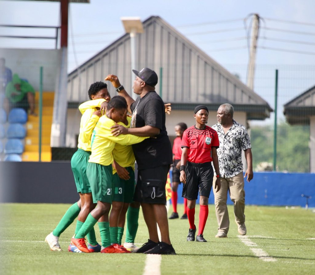 NWFL Super 6: Naija Ratels Coach Samson Keshi Reflects on 2-1 Defeat to Nasarawa Amazons Naija Ratels players celebrate their opening goal with Coach Samson Keshi at the touchline during NWFL Super 6 match against Nasarawa Amazons.