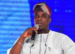 KWAM 1 Issues Heartfelt Apology Over Abuja Airport Incident and Denies Alcohol Allegations